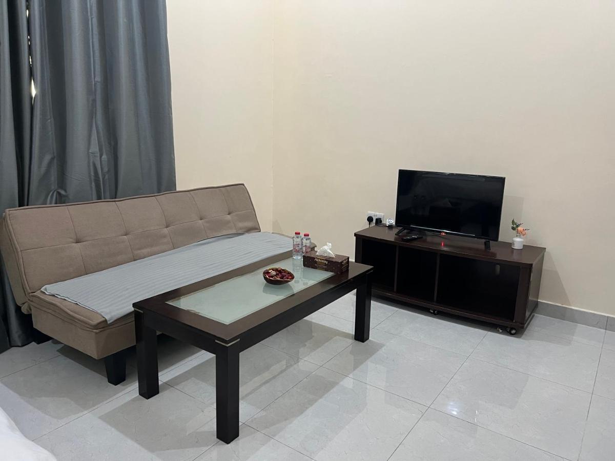 Cozy Private Studio Apartment Near Airport Abu Dhabi Eksteriør bilde
